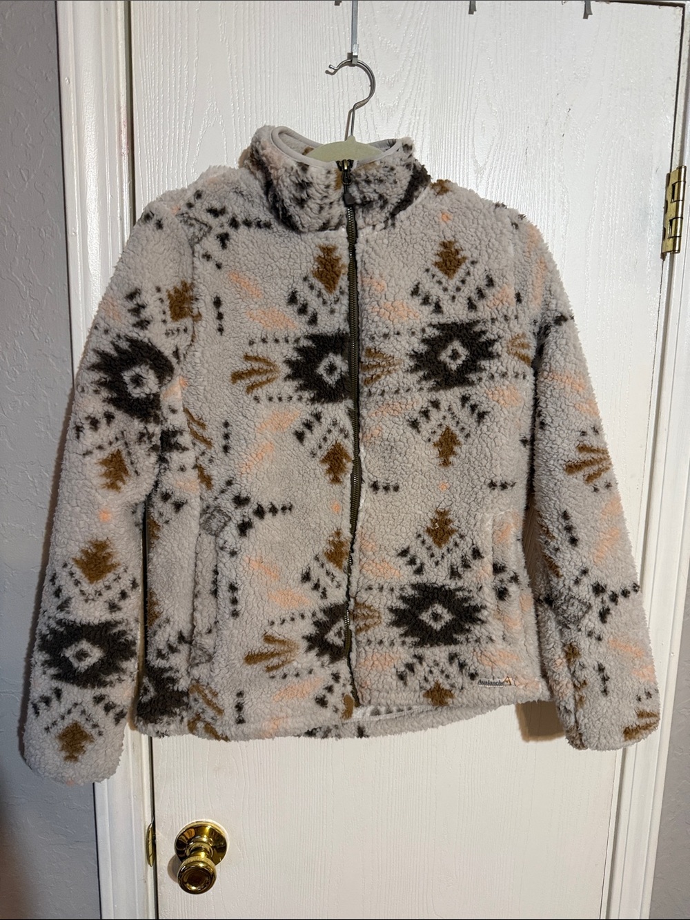 Avalanche Cream Sherpa Jacket with Brown & Gray Aztec Print